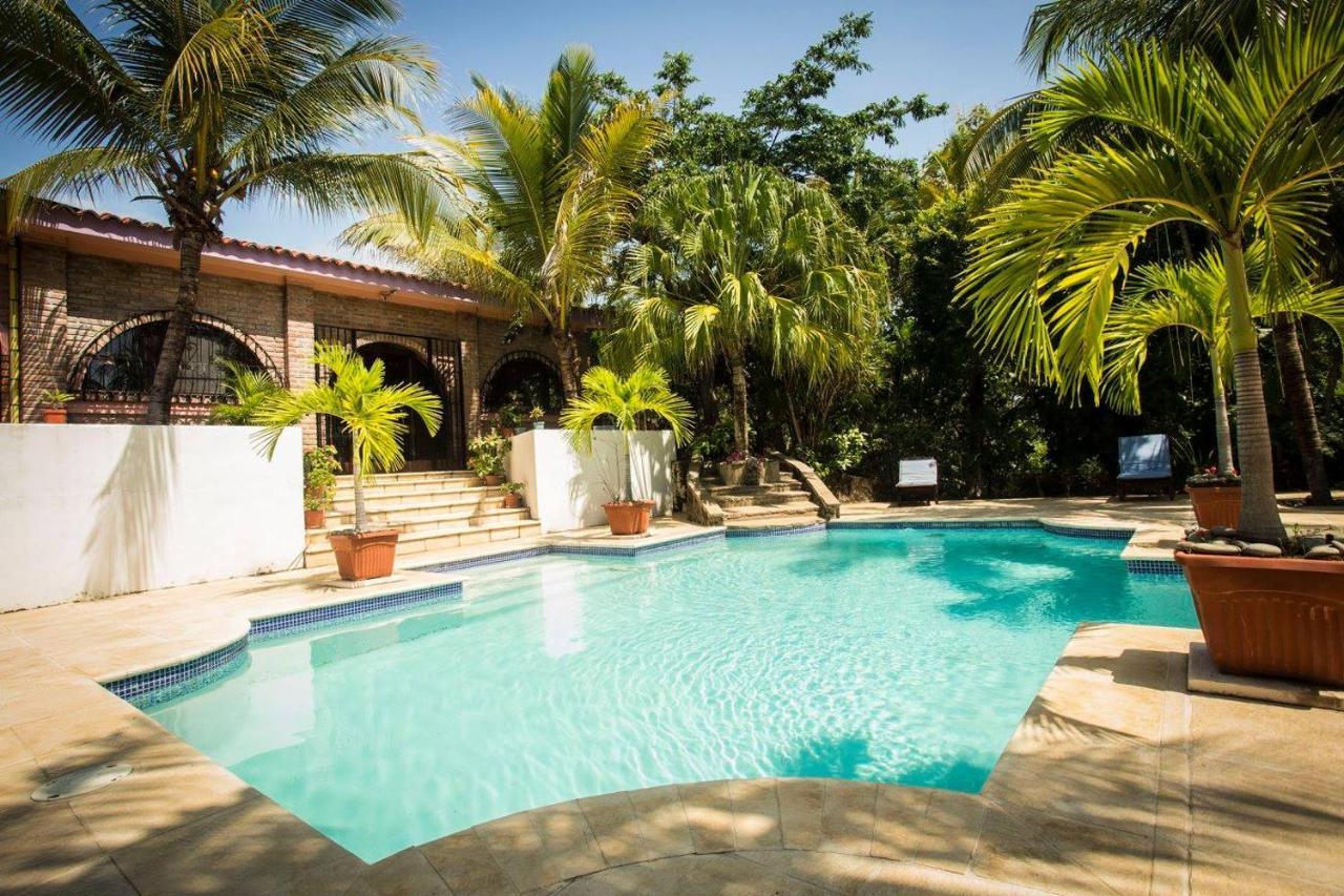 Casa Sunzal Hotel La Libertad Bagian luar foto